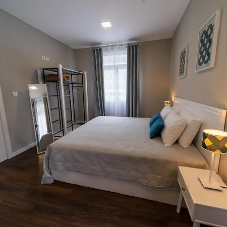 Blue House Apartment