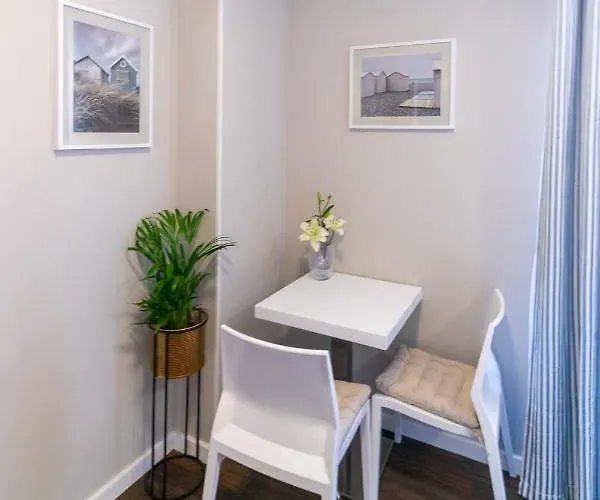 Blue House * ポンタ・ド・ソル